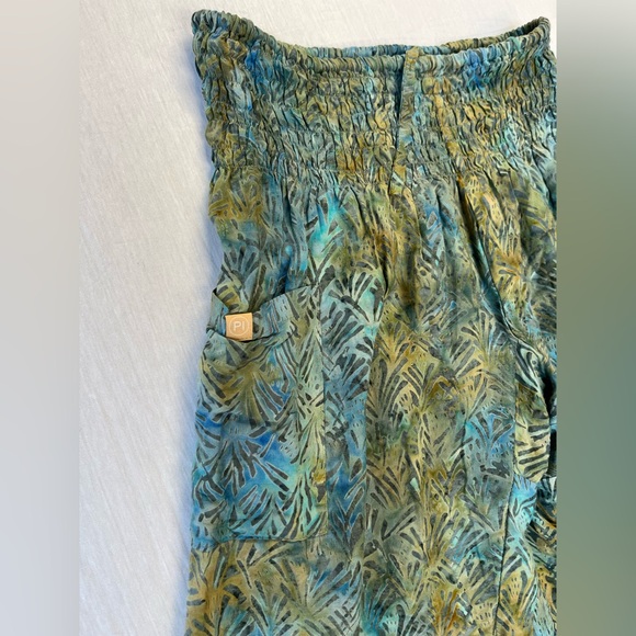 Women’s Paradise Island PI Bohemian Flowy Harem Pants One Size 0-12 Rayon NWT - Picture 3 of 8